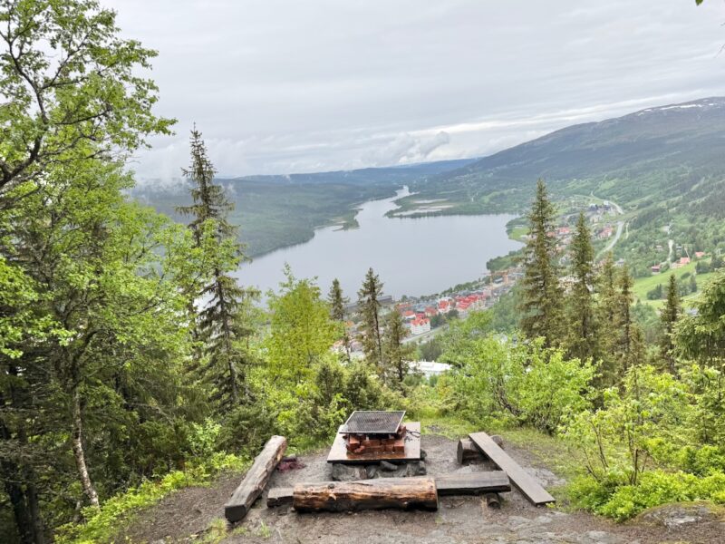 Summer hiking in Are, Sweden. Image © PlanetSKI